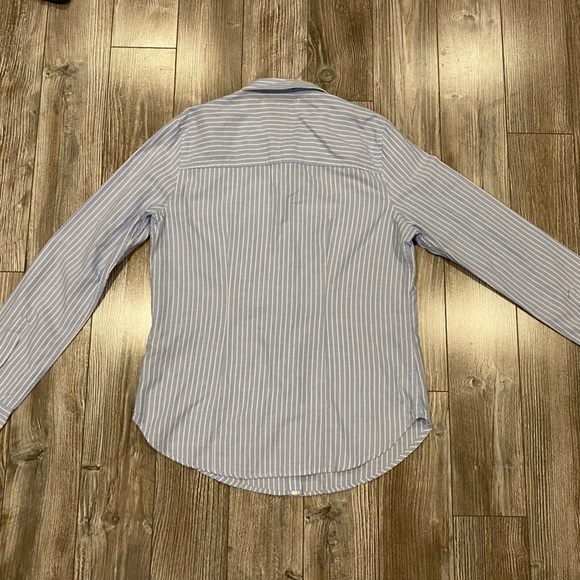 Abercrombie Poplin Blue Button down dress shirt (Size L) - Picture 3 of 5